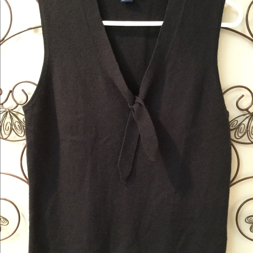 Ann Taylor Sweater 100% Cashmere Black Sleeveless